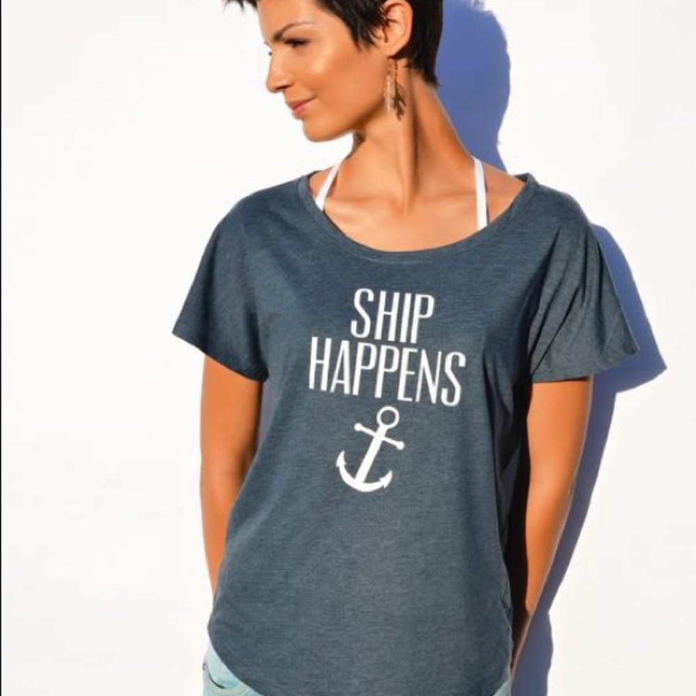 Gray/Blue T-shirt.